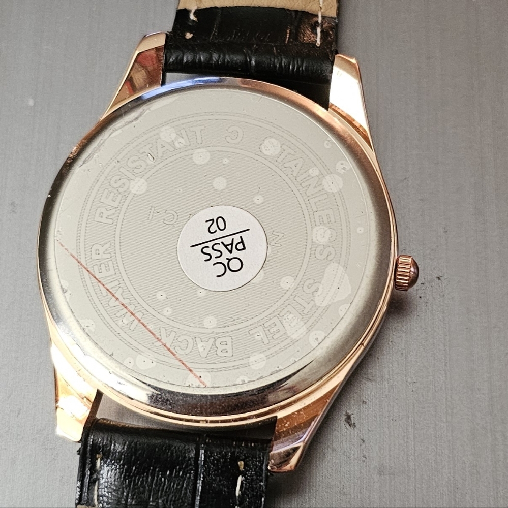 Watch - Picture 2 of 2